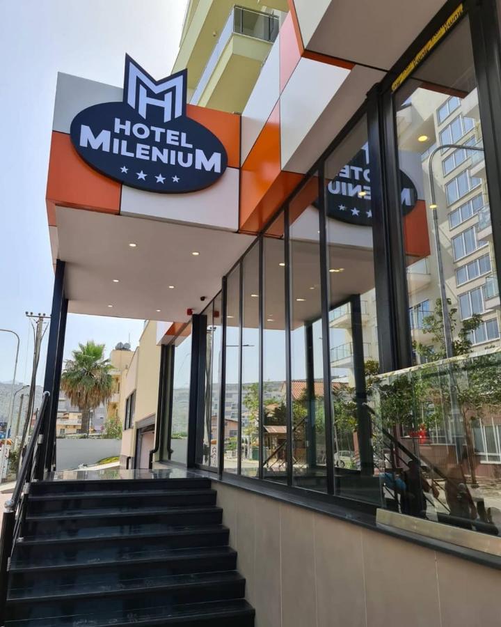 Milenium Hotel Shëngjin Екстериор снимка