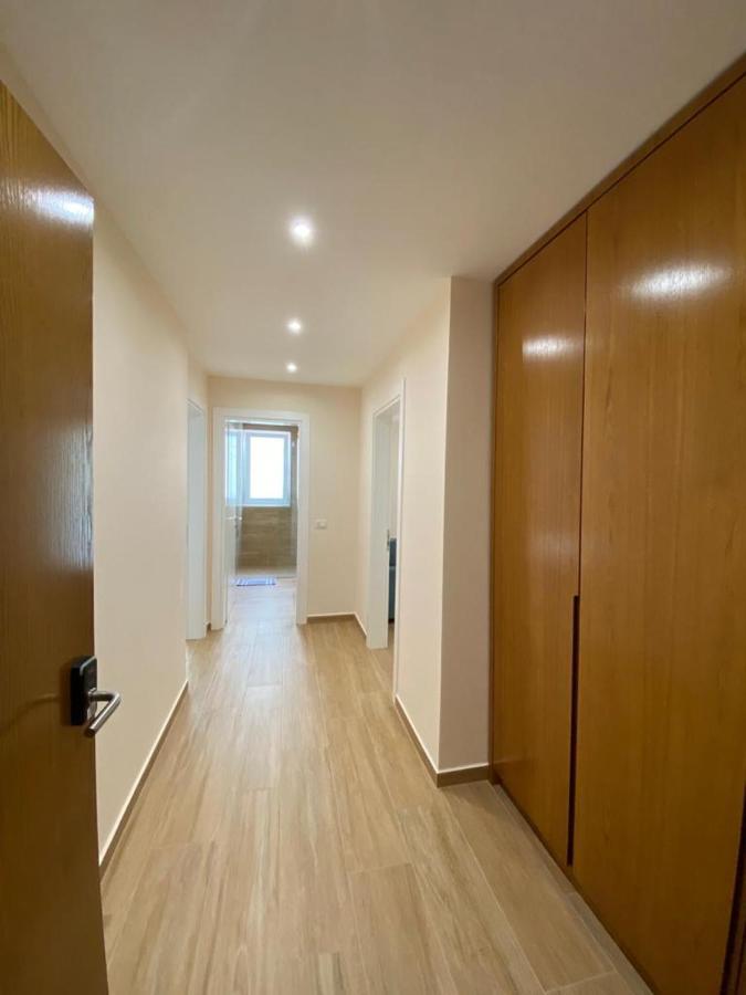 Milenium Hotel Shëngjin Екстериор снимка